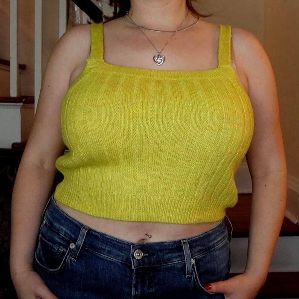 Wild Fable Chartreuse Sweater Tank Sz M Square Neck Green Yellow Knit Y2K NWT